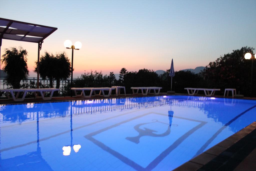 Hotel Philoxenia Masouri Eksteriør billede